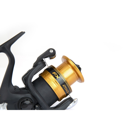 Kołowrotek Shimano FX FC 2500 HG FX2500HGFC