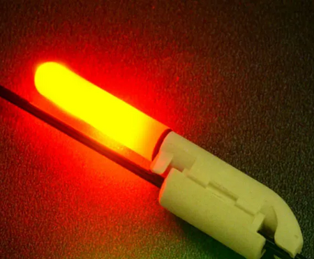 Świetlik na Szczytówkę Sygnalizator Elektroniczny Czerwony AV